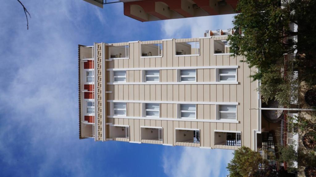Hotel Marine Аявали Екстериор снимка