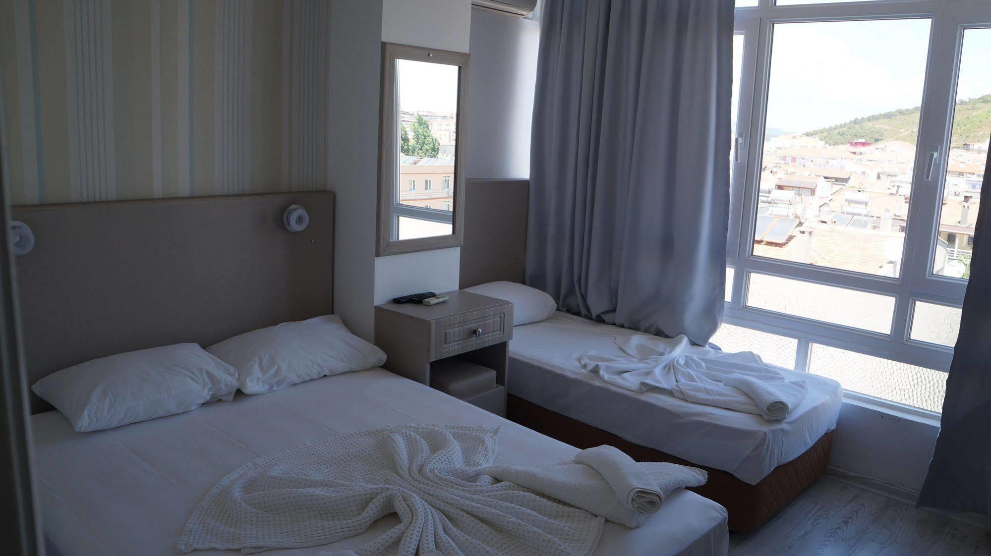 Hotel Marine Аявали Екстериор снимка